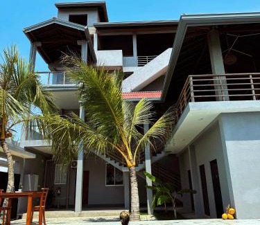 Hikkaduwa Casa | Goalie Beachfront Resort