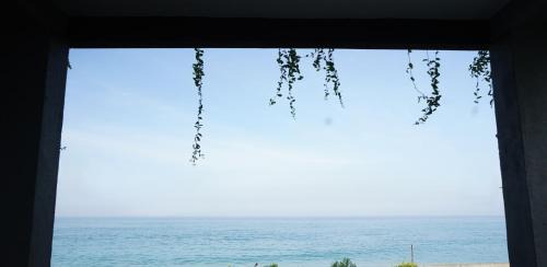 Hikkaduwa Casa | Goalie Beachfront Resort