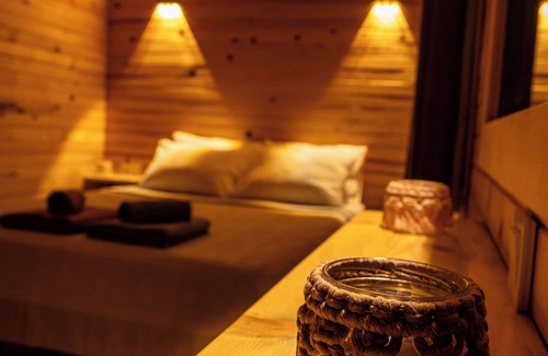 Kabak Valley Hotel | Goat Bungalow and Camping
