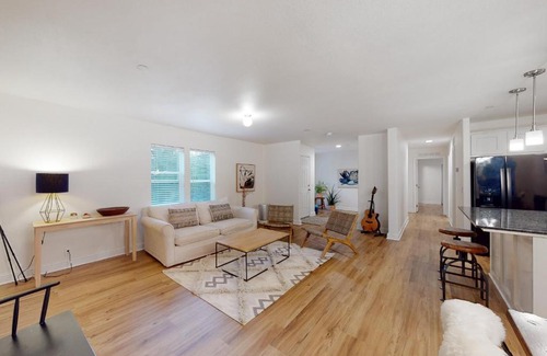 Freestone Casa | Goat Hill