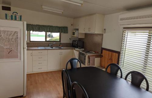 Busselton Chalet De Esquí | Goin Coastal