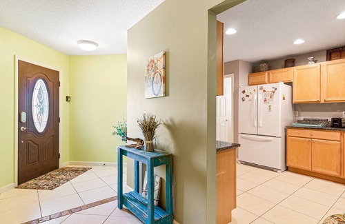 Butler Beach Casa | * NUEVA LISTA * Goin Coastal Beach House, 3/2, capacidad para 10, 3 minutos a pie de la playa