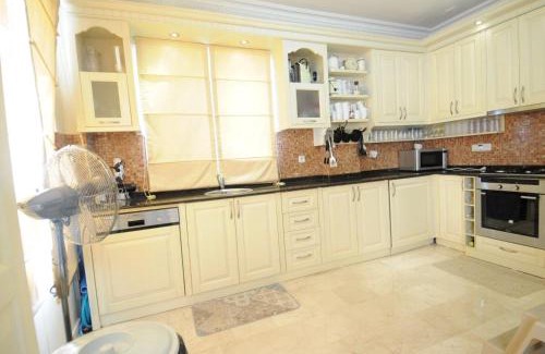 Kargicak Apartamento | Gold City Private Pool Villa 3+1 with Free AquaPark