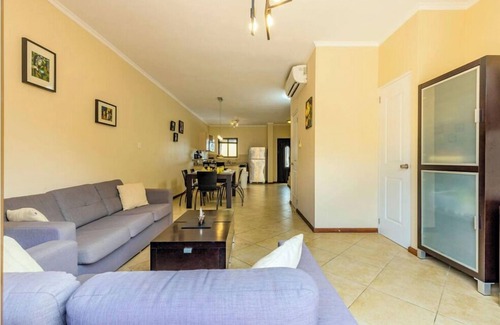 Gold Coast Casa | Gold Coast - 2BR3BA Gated Community w/ Pools & Gym