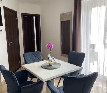 Hajduszoboszlo Apartamento | Gold de luxe Apartman