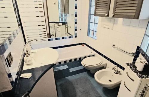 Centro Direzionale Apartamento | GOLD HOUSE appartamento stazione centrale