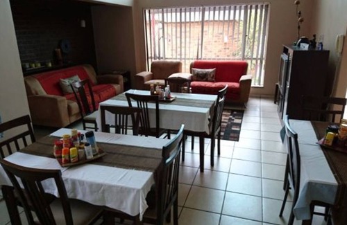 Greater Johannesburg Metropolitan Area Cama Y Desayuno | Gold Reef Place