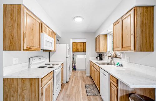 Coeur d'Alene Casa | Gold Rush Deck