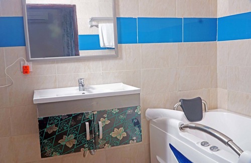 Port Harcourt Hotel | Gold Rush Suites