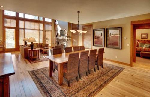 Truckee Casa | Gold Rush Trail 12560 by East West Hospitality