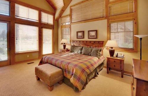 Truckee Casa | Gold Rush Trail 12560 by East West Hospitality