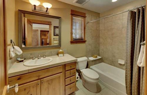 Truckee Casa | Gold Rush Trail 12560 by East West Hospitality