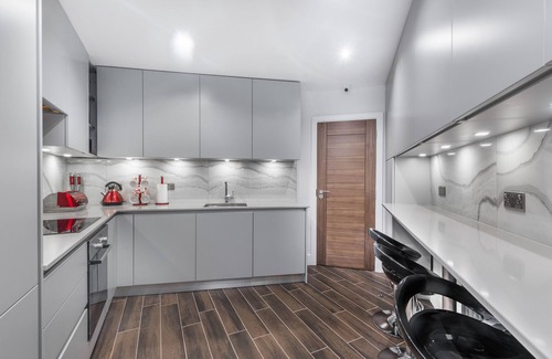 Hale Casa | Goldbeaters House