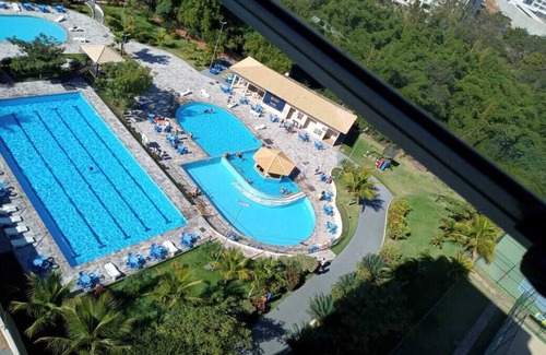 Caldas Novas Alquiler De RV | Goldem Dolphin Expres Apt with 24-hour indoor water park
