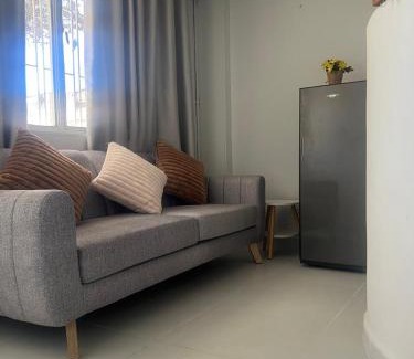 Calle 26 Apartamento | Golden Airport Connection Hotel