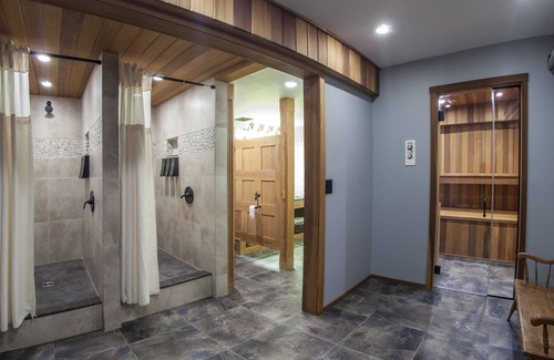 Lake Placid Hotel | Golden Arrow Lakeside Resort