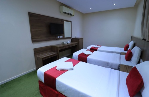 Al Aziziyah Hotel | Golden Aziziyah