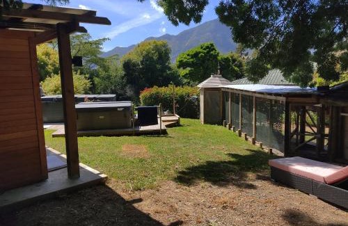 Takaka Cama Y Desayuno | Golden Caves - Bed and Breakfast