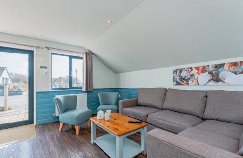 Woolacombe Villa | Golden Coast Leisure Park - Ocean Tide Villa 3 S
