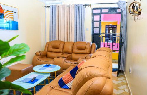 Limuru Cama Y Desayuno | Golden cozy homes
