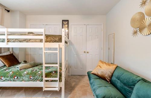Tobyhanna Villa | Golden Deer Lodge