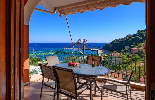 Eleios-Pronnoi Apartamento | Golden Flower's Apartment