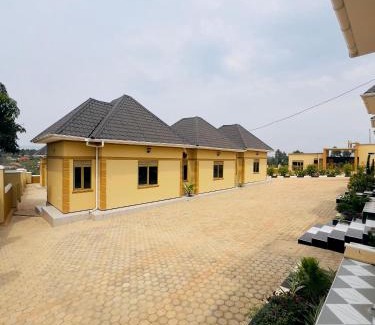 Mbarara Apartamento | Golden hotel and apartments