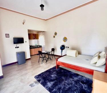 Mbarara Apartamento | Golden hotel and apartments