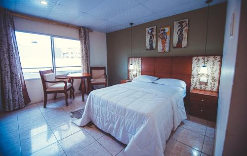 Quevedo Cama Y Desayuno | Golden Hotel