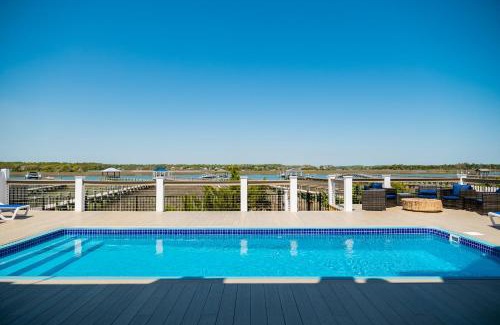 Oak Island Casa | Golden Hour by Oak Island Accommodations