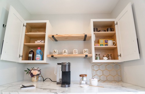 Radnor Casa | Golden Hour - Convenient 2 BR Townhouse