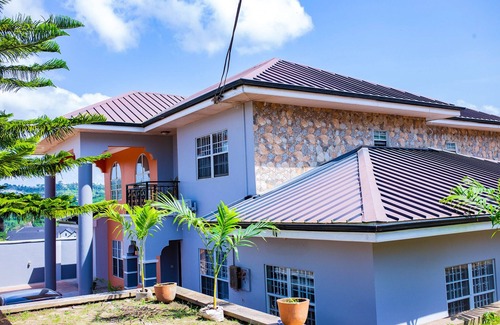Aburi Casa | Golden memories await you on the Peduase Mountains
