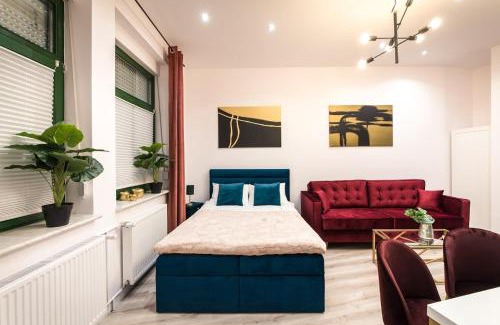 Zielona Gora Apartamento | Golden Moonlight