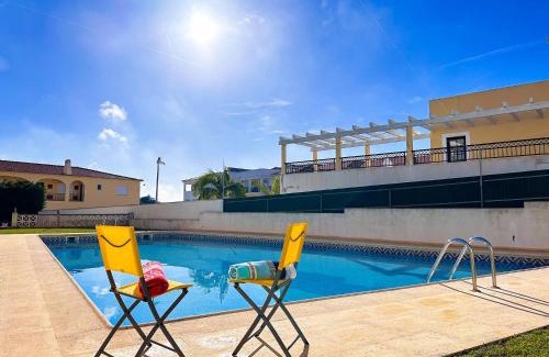 Albufeira Apartamento | Golden Palm Condo by BeCherish