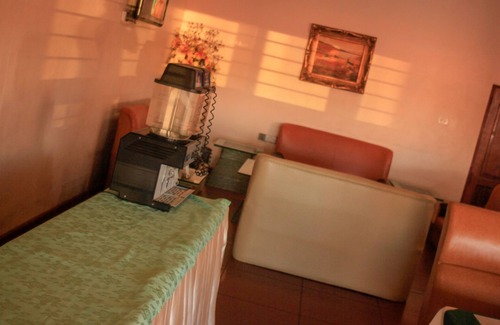 Monze Cama Y Desayuno | Golden Pillow Lodge Monze