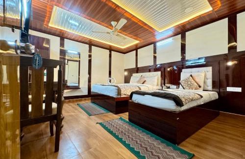 Malviya Nagar Casa | Golden Residency