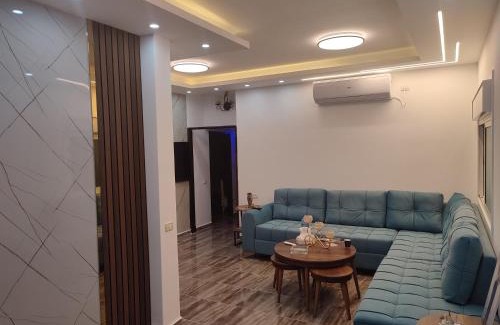 West Bank Apartamento | Golden Rose Residence
