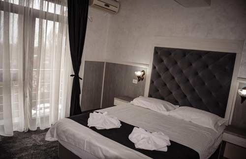 Constanta Hotel | Golden Rose Residence