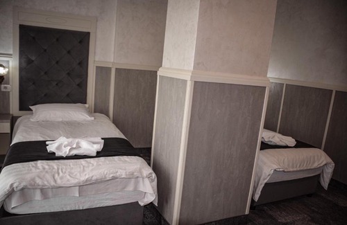 Constanta Hotel | Golden Rose Residence