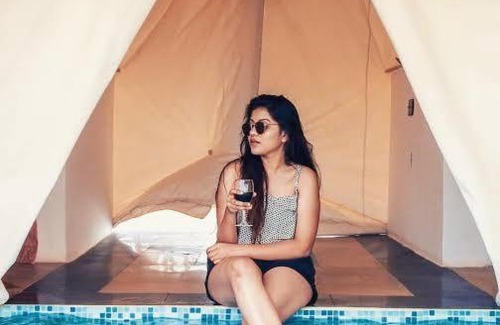 Amar Sagar Pol Cama Y Desayuno | Golden Sandstone Hotel desert safari camp