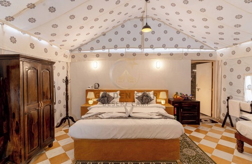 Sam Complejo | Golden Star Desert Camp