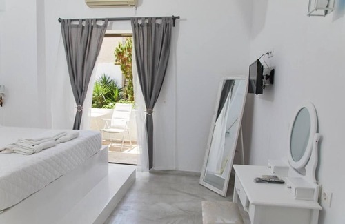 Agia Marina Hotel | Golden Star Praxitelous