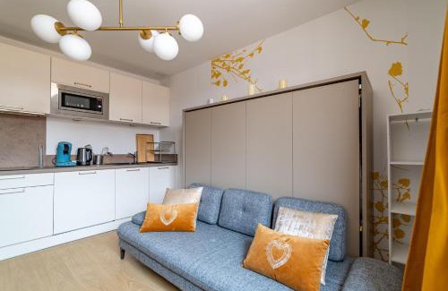Faubourg Apartamento | Golden Studio - View & Provençal Charm