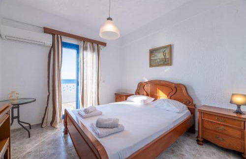 Skala Fourkas Casa | Golden sunset beach house
