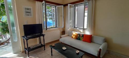 Argostoli Casa | Golden Sunset