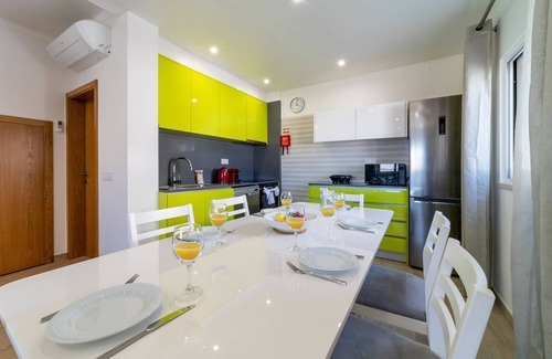 Albufeira Villa | Golden View Villa by HelloVacations