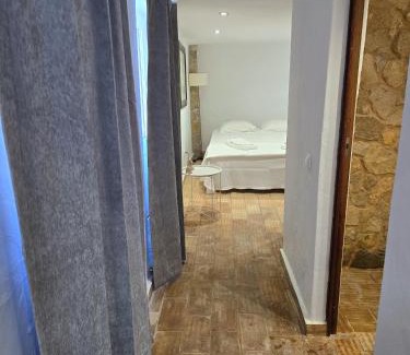 Estombar Apartamento | Golden Village Studio
