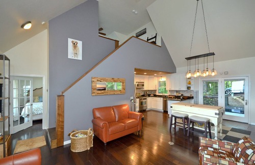 Waynesville Casa | Golden Vista-A 4000 pies, Golden Vista es una combinación única de aliento.