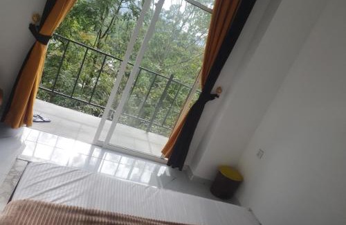 Hatton Casa | Golden Waters Stay&Dine