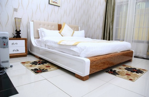 Lusaka Hotel | Golden Zambezi Lodge